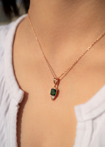 Green Emerald Stone Birth Sign Necklace Pendant Gold Emerald Charm Jewelry